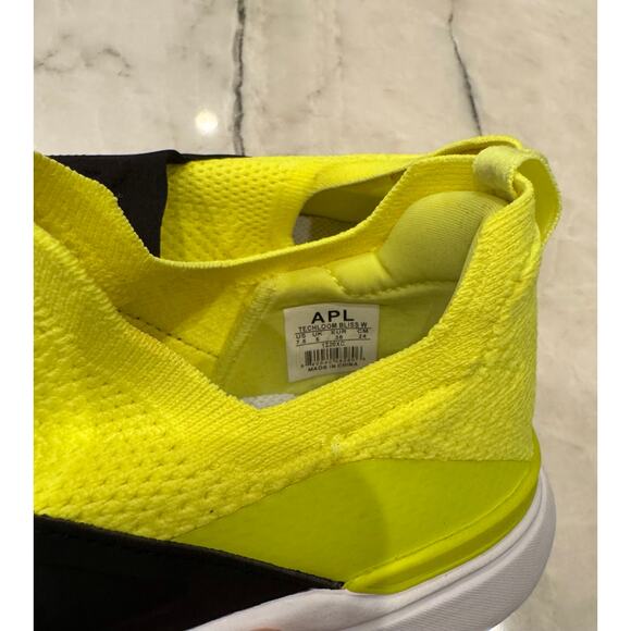 APL Techbloom Bliss Sneakers 7.5 Women’s Trainers White Yellow Black Athleisure - Picture 7 of 7